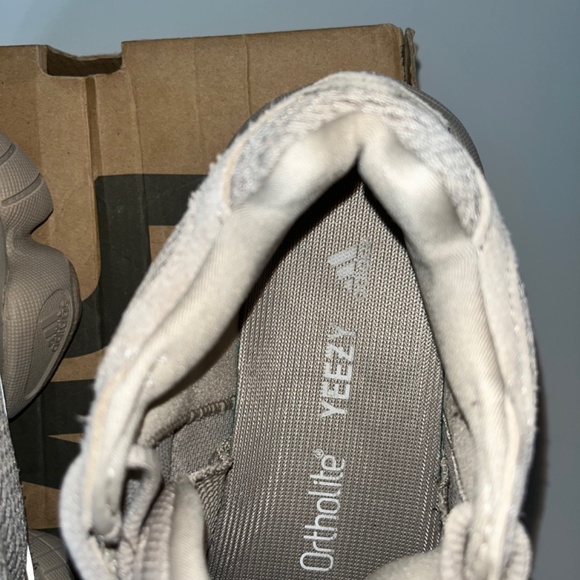 YEEZY 500 - Taupe size 5 US Mens - Picture 4 of 5